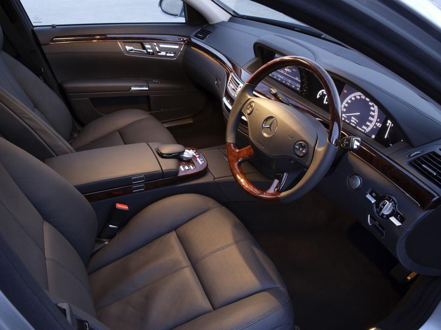  Mercedes-Benz S500 2006 года  (AU) (фото 24 из 28)